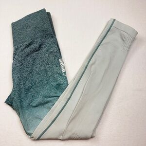 Gymshark Size L Women's Gradient Leggings - Teal and Light Gray